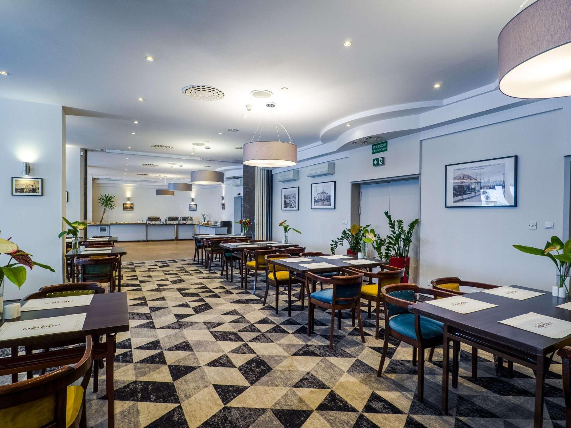 Hotel Mercure Centrum 3*